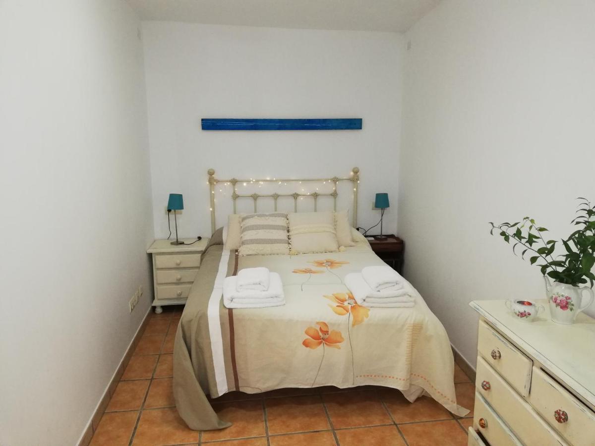 La buganvilla de Juana y Antonio Casares Exterior foto